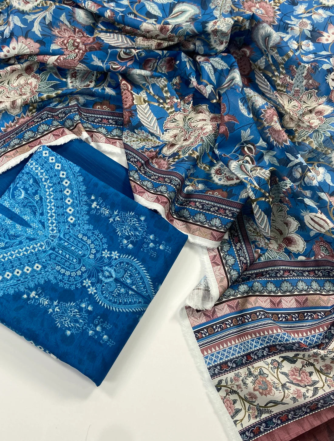 Mausummery Digital Printed Khaddar 3 PC