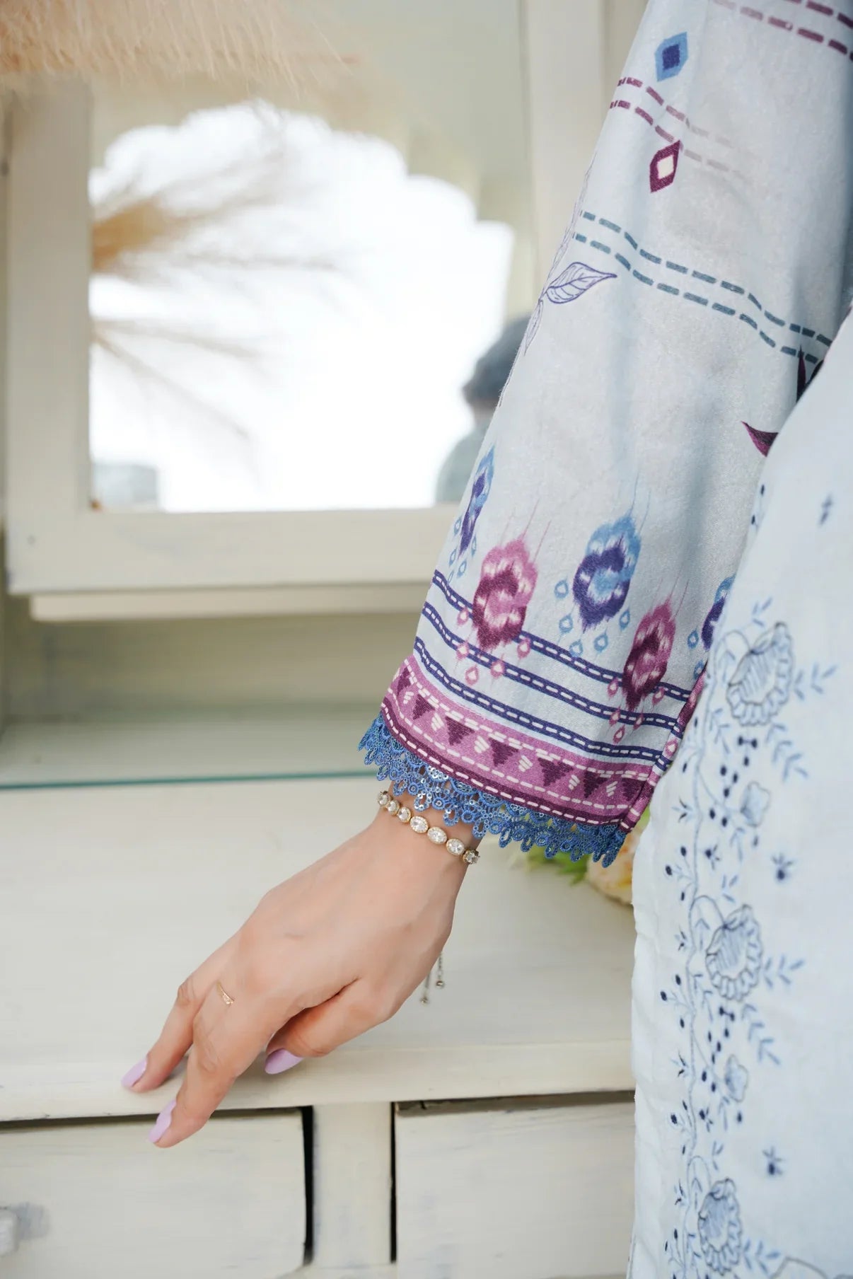 Cora By Anaya Noor Emb Karandi 3 PC D2