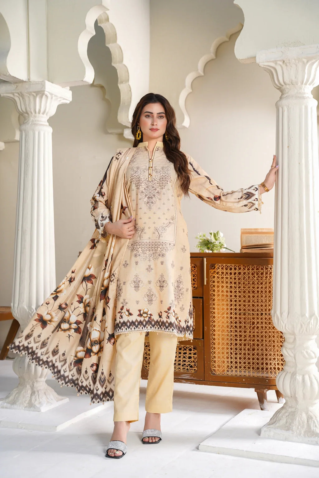 Cora By Anaya Noor Emb Karandi 3 PC D4