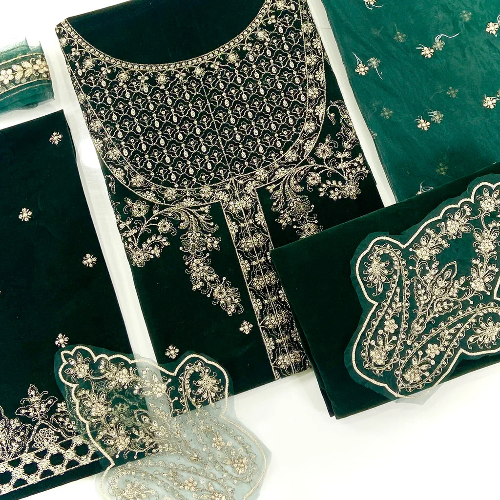 Maria B Sweet Velvet Embroidered 3PC D2