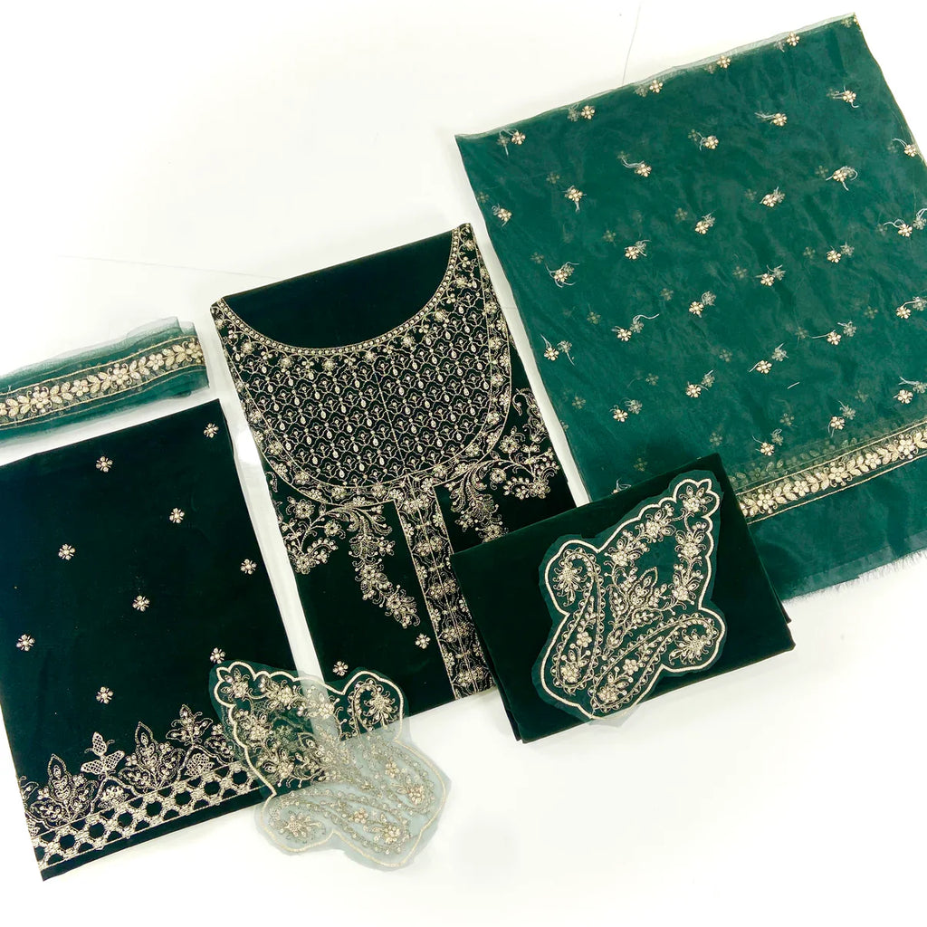 Maria B Sweet Velvet Embroidered 3PC D2