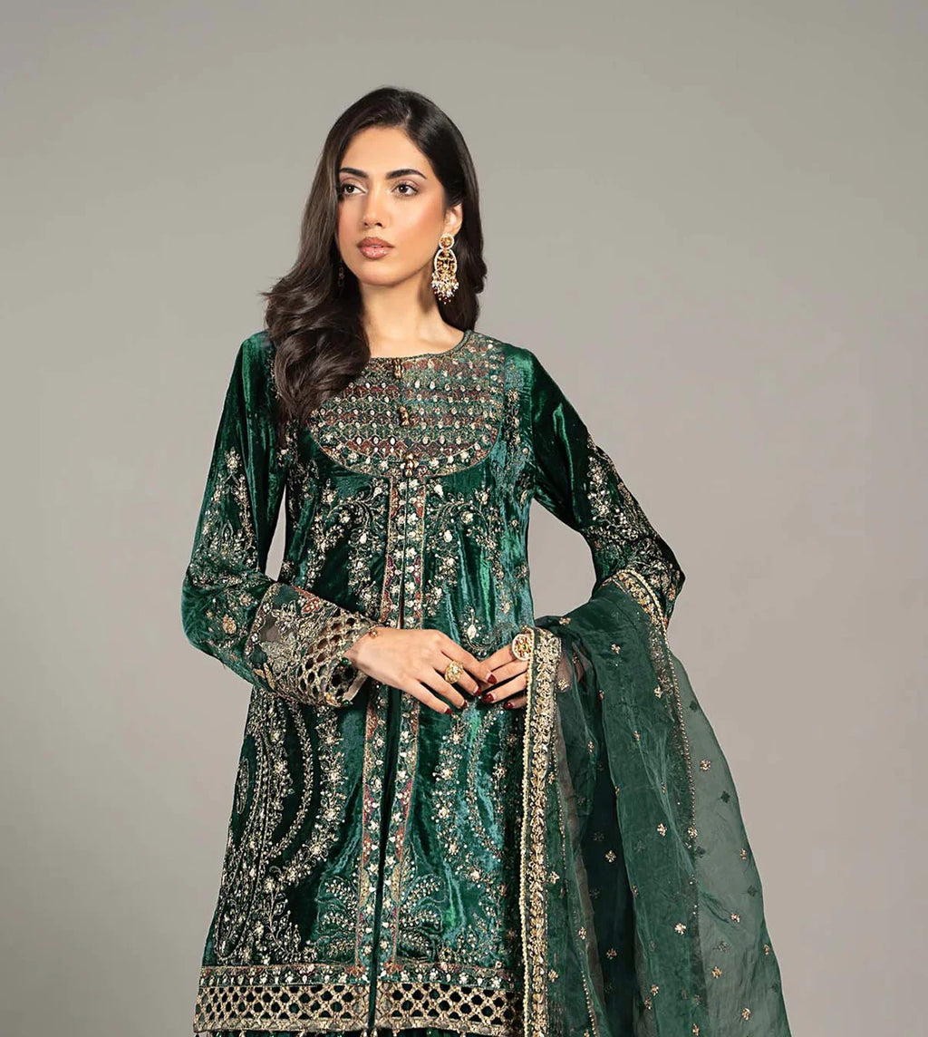 Maria B Sweet Velvet Embroidered 3PC D2