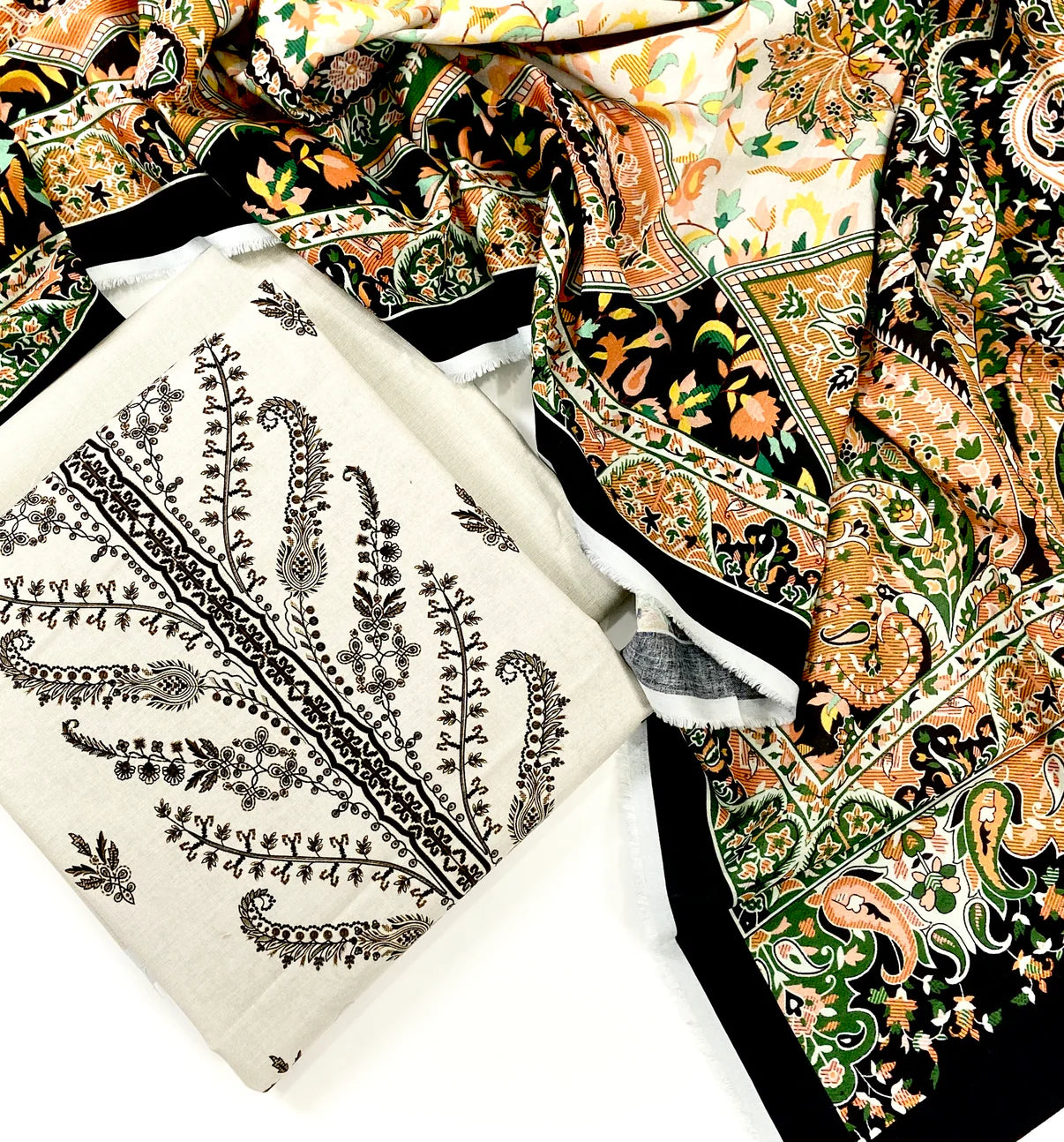 Mausummery Digital Printed Khaddar 3 PC D10