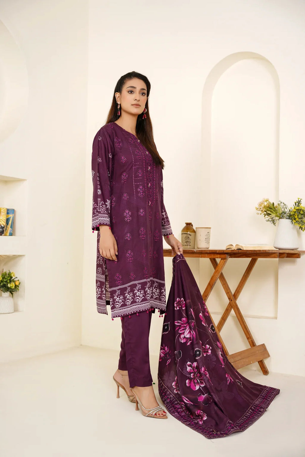 Narm o Nafees By Anaya Noor Embroidered Viscose 3PC D1