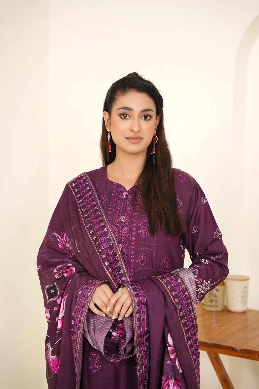 Narm o Nafees By Anaya Noor Embroidered Viscose 3PC D1