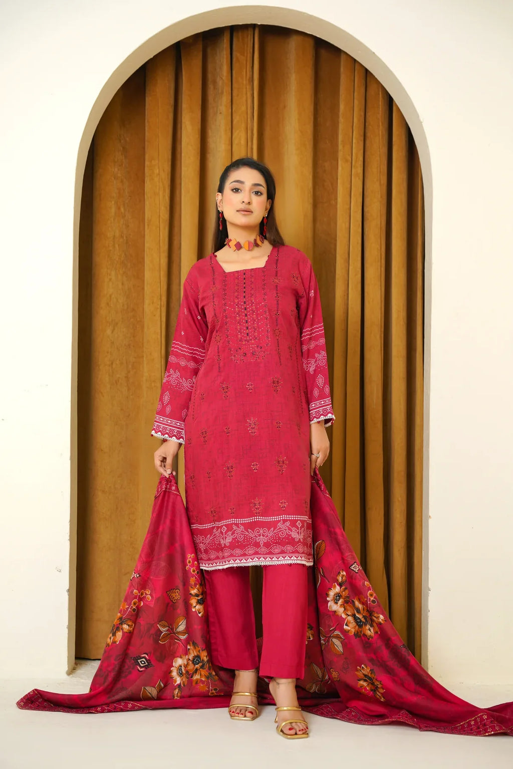 Narm o Nafees By Anaya Noor Embroidered Viscose 3PC D7