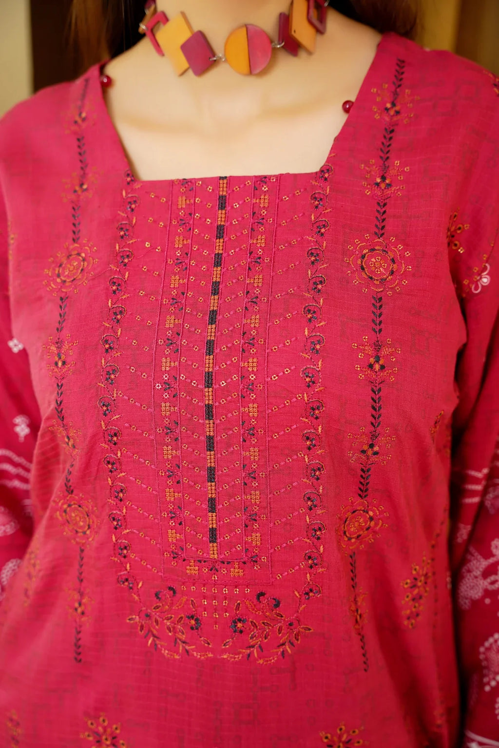 Narm o Nafees By Anaya Noor Embroidered Viscose 3PC D7