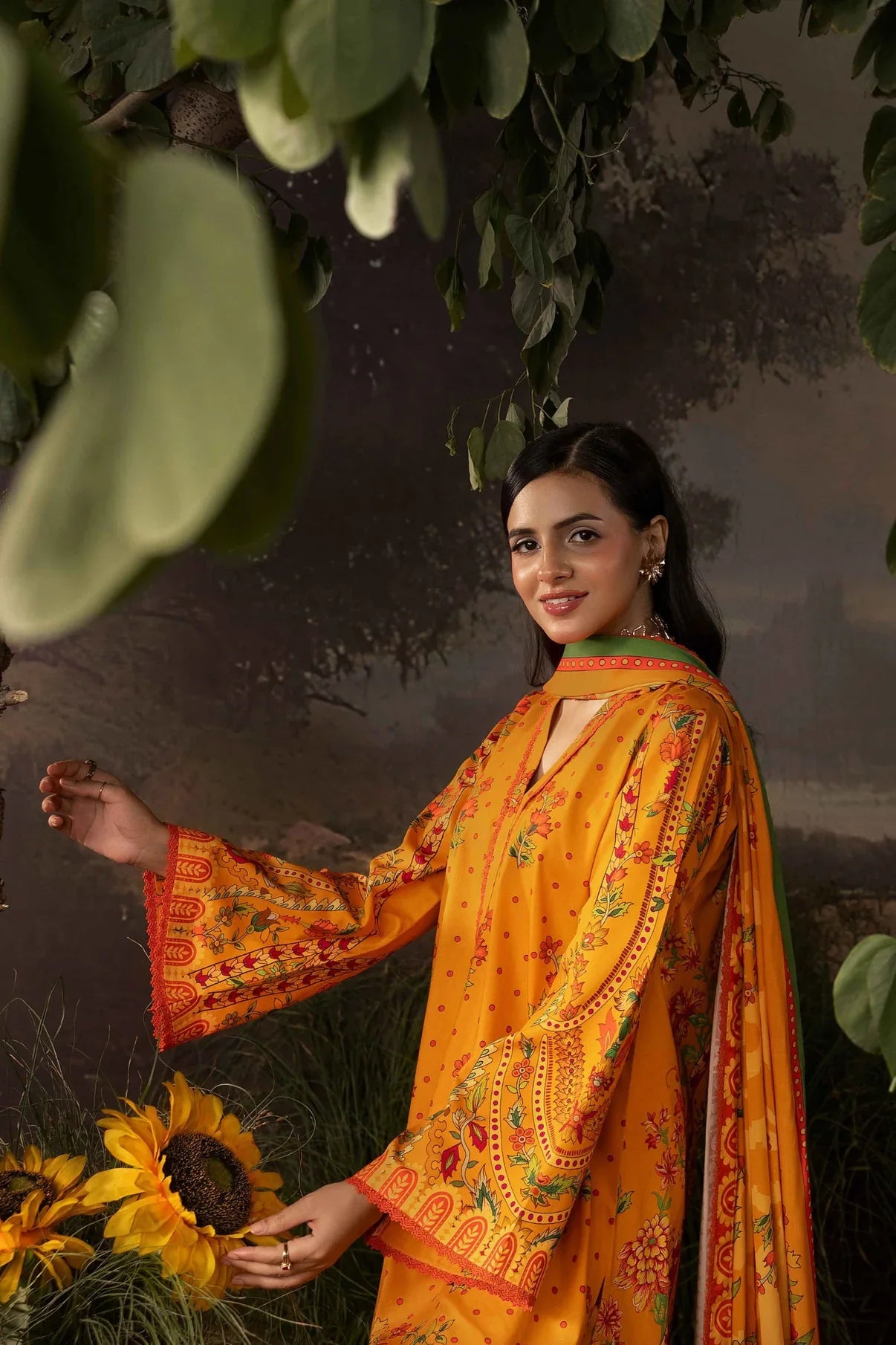 Raiha Luxury Linen 3PC D1