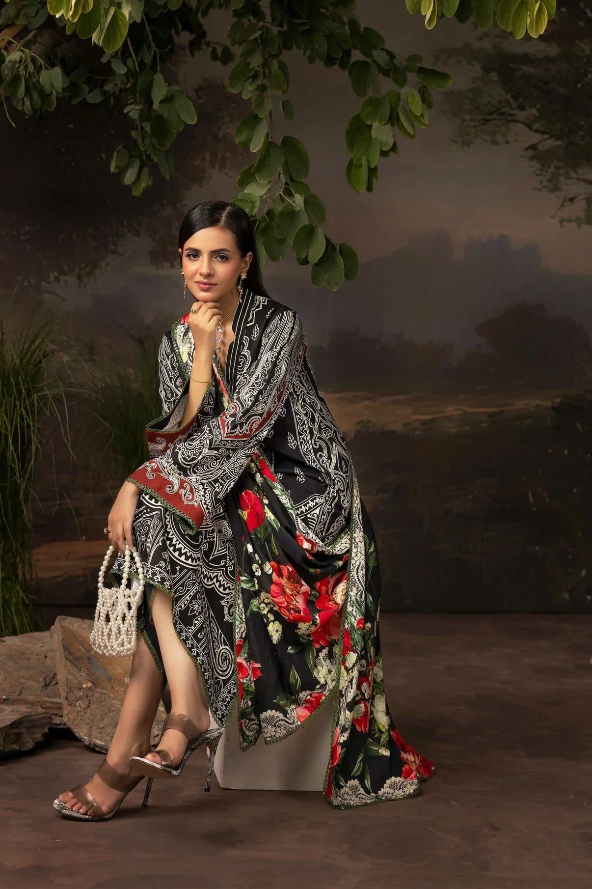 Raiha Luxury Linen 3PC D5