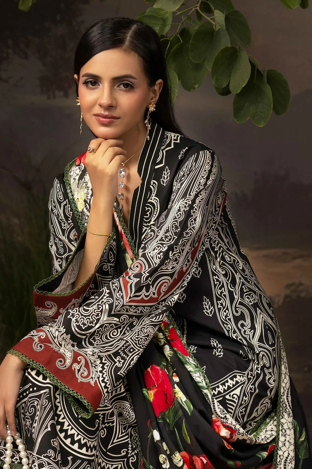 Raiha Luxury Linen 3PC D5