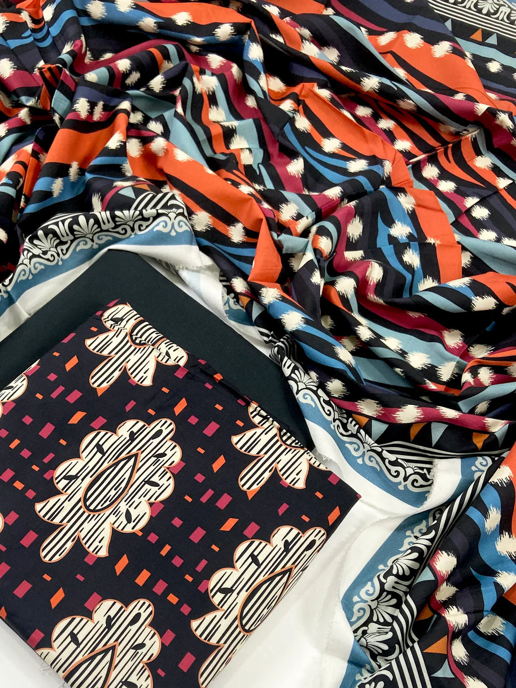 Sapphire Digital Printed Linen 3 PC D5