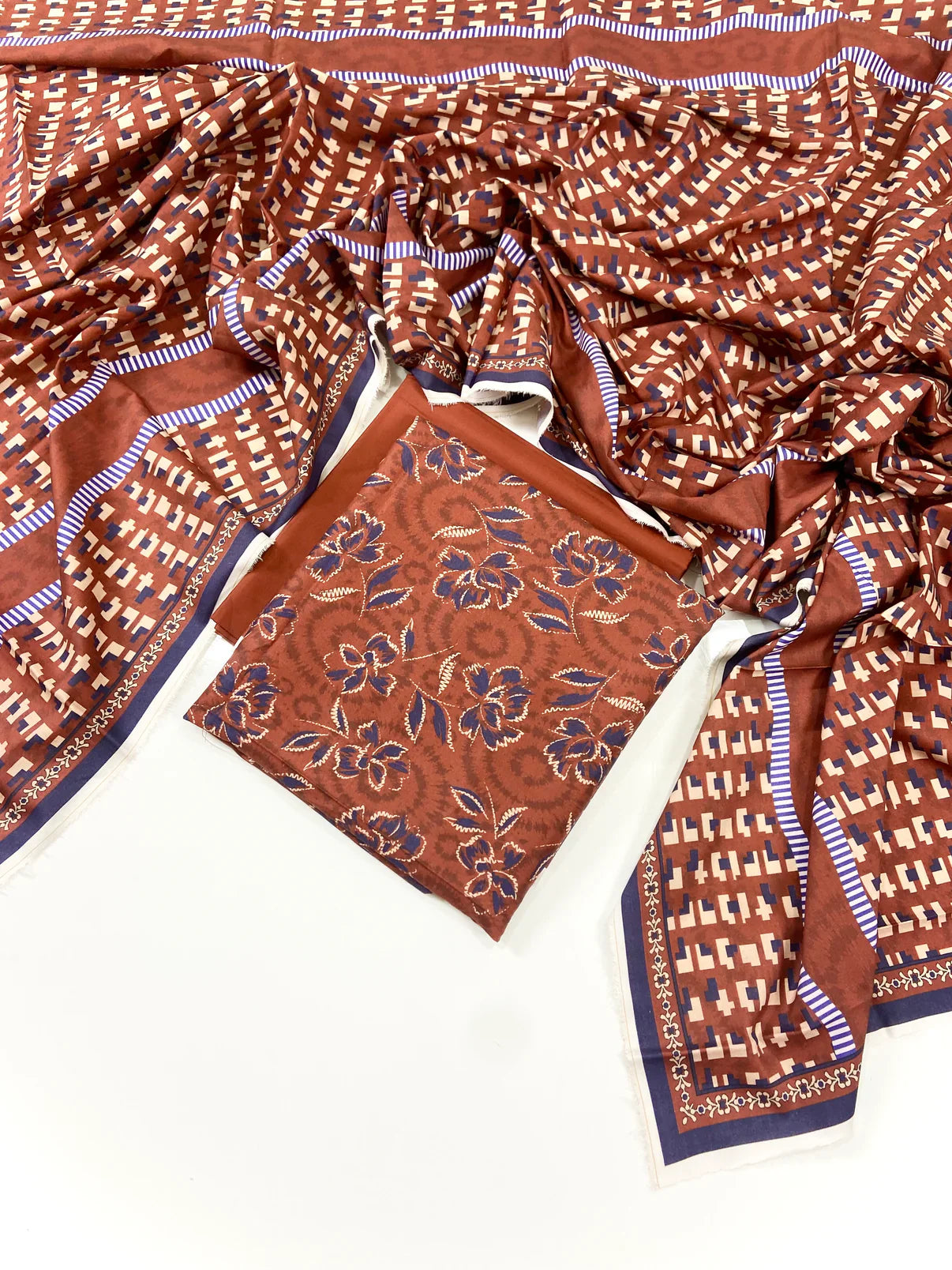 Sapphire Digital Printed Linen 3 PC D2