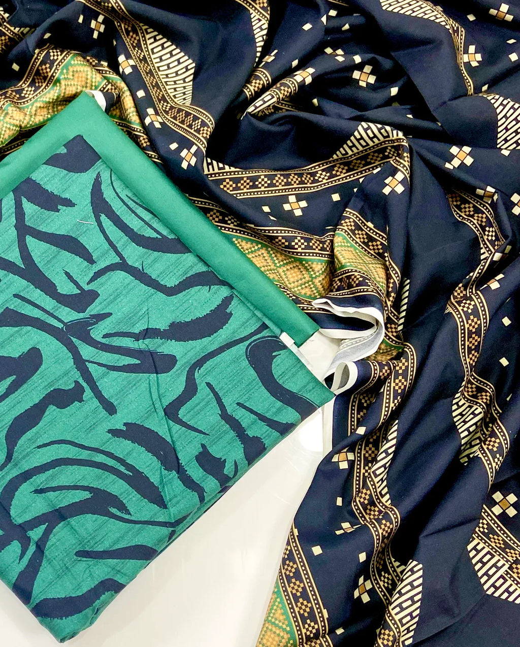 Sapphire Digital Printed Linen 3 PC D3